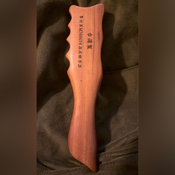 Wooden Head Scalp Massager Acupressure Shiatsu GuaSha Massage Comb - Picture 2 of 2